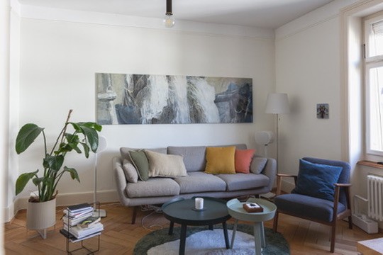 Lichtdurchfluteter 1910er Altbau im Kreis 5: 4 Zimmer, Balkon, Bad & Küche im englischen Landhausstil. 8