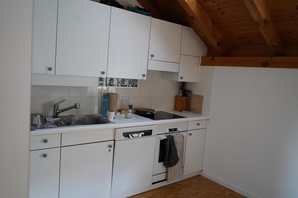 Nachmieter gesucht - Grosszügiges 6,5-Zimmer-Einfamilienhaus mit Garten und Südbalkon in ruhiger Lage in Grabs 3