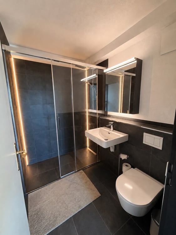 Exklusive 1.5-Zimmer-Terrassenhaus mit Panorama-Aussicht & Wellness 4