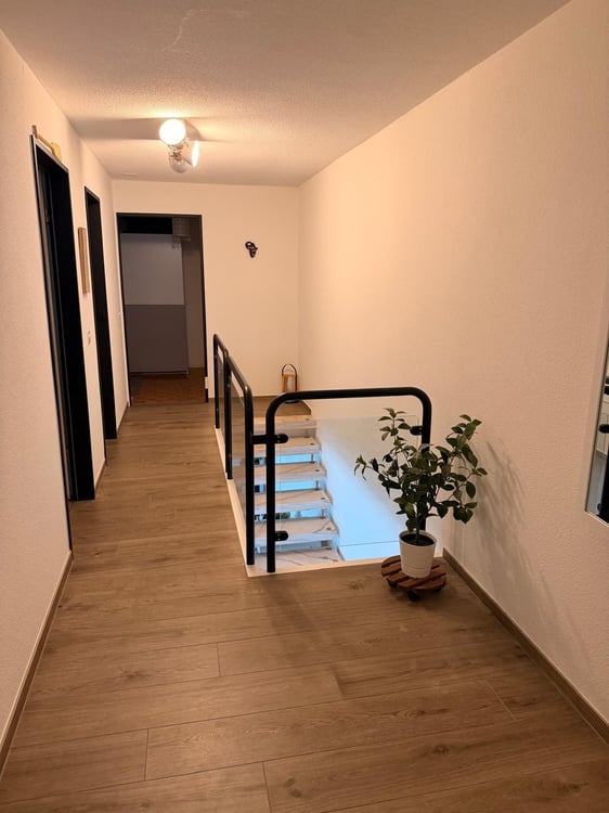 Exklusive 1.5-Zimmer-Terrassenhaus mit Panorama-Aussicht & Wellness 5