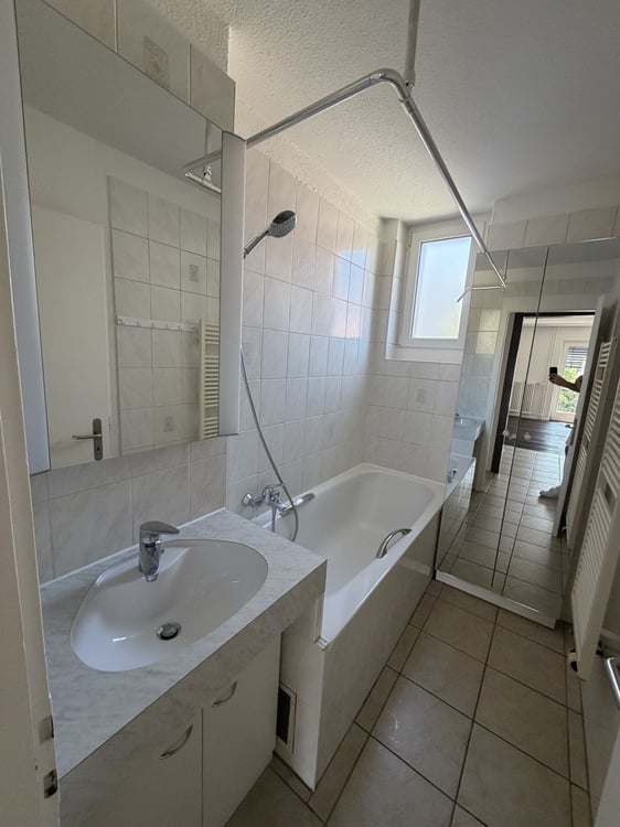 Charmante Wohnung an zentraler Lage mit Cheminée! 7