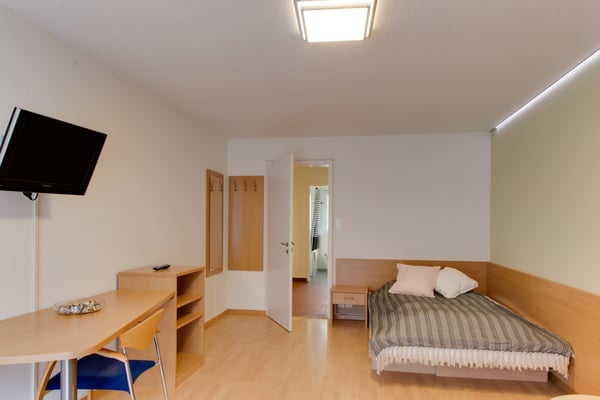 Charmante möblierte Wohnung im Seefeld  ruhige Lage und separate Küche 7