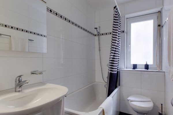 Charmante möblierte Wohnung im Seefeld  ruhige Lage und separate Küche 9