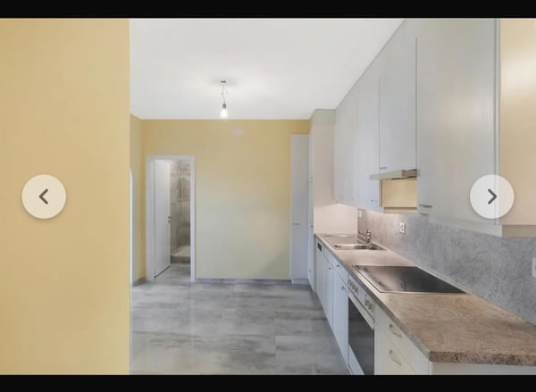 Grosszügige 2.5 Zimmerwohnung 5