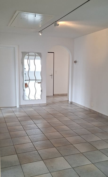 Grosszügige 5.5-Zimmerwohnung mit Terrasse, Bergsicht und Schwedenofen 6