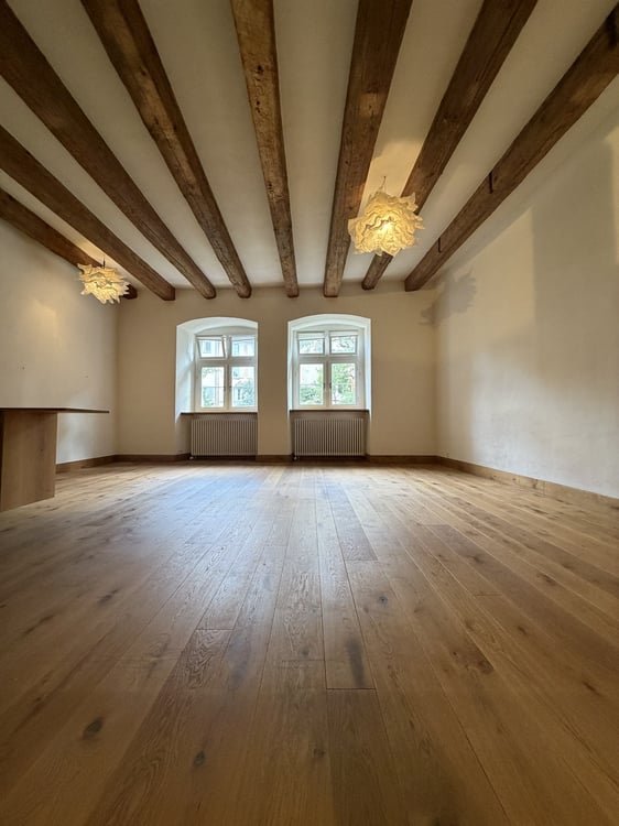 60 m² Neubau-Studio mit 4 m hohen Decken im Zürcher Niederdorf 2
