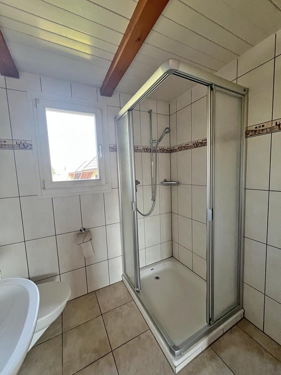 Einfamilienhaus mit Garage und Gartenhaus 11
