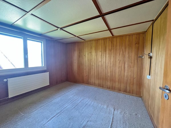 Einfamilienhaus mit Garage und Gartenhaus 8
