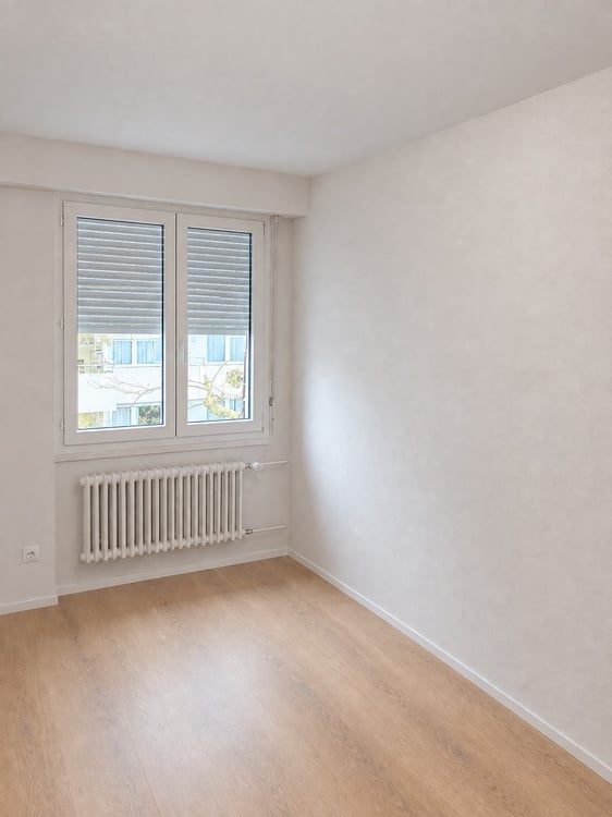 Vermietung nach kompletter Sanierung stilvolle 4.5-Zimmer-Wohnung mit grosszügigem Balkon 3