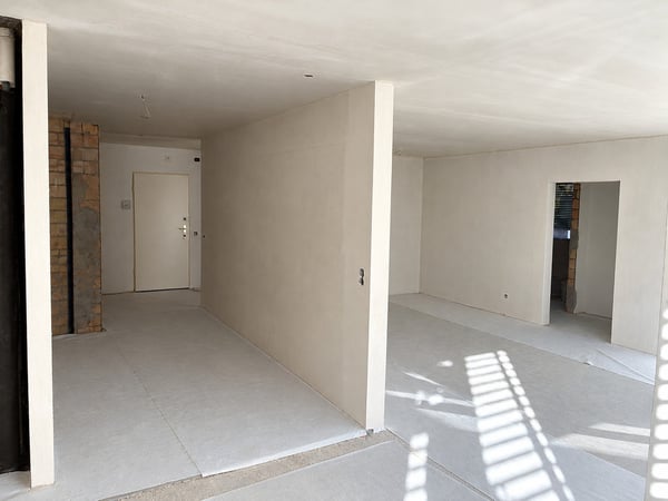 Vermietung nach kompletter Sanierung stilvolle 4.5-Zimmer-Wohnung mit grosszügigem Balkon 5