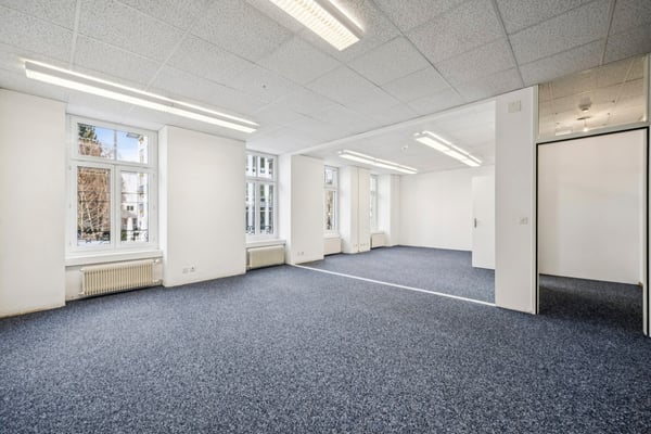 zentrale Büroräumlichkeiten auf 330m2 mit Terrasse 6