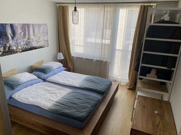 Möblierte 3.5-Zimmer-Wohnung mit Balkon beim Zürich HB | Fully Furnished 3.5-Room Apartment with Balcony next to Zurich main station 6