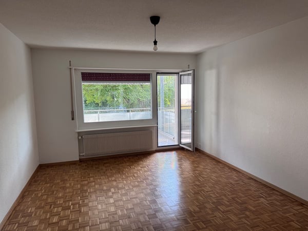 2-Zimmerwohnung mit grossem Balkon 1
