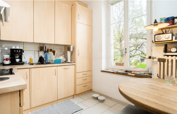 ZWISCHEN-Vermietung einer charmanten 4-Zi Whg. mit grossem Mansardenzimmer 6
