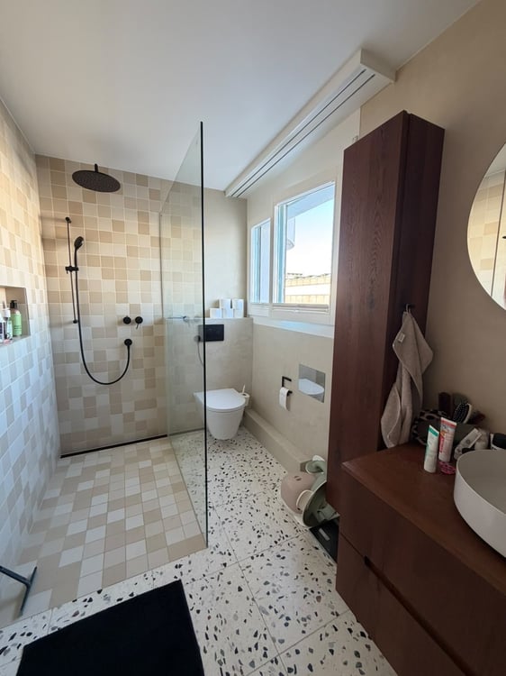 Beautiful, spacious 5.5-room apartment in the city centre (Tribschen) right by the lake / Wunderschöne, geräumige 5.5-Zimmer-Wohnung im Stadtzentrum (Tribschen) direkt am See 9