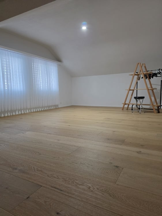 2.5 Zimmer Dachwohnung 7