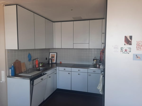 Zu vermieten ab 01.13.3036 (oder nach Vereinbarung) 2