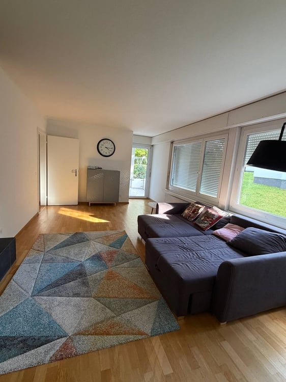 Spacious 4.5 apartment with private exit to garden in Zollikerberg 5