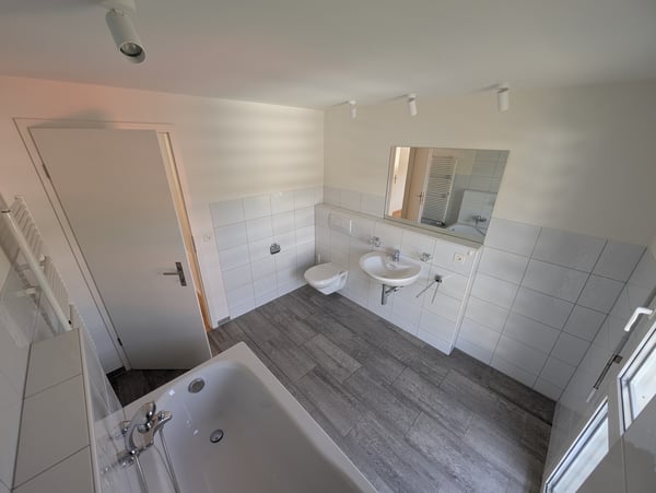 4.5-Zimmer-Maisonettewohnung mit Galerie und Balkon in Ziefen 9