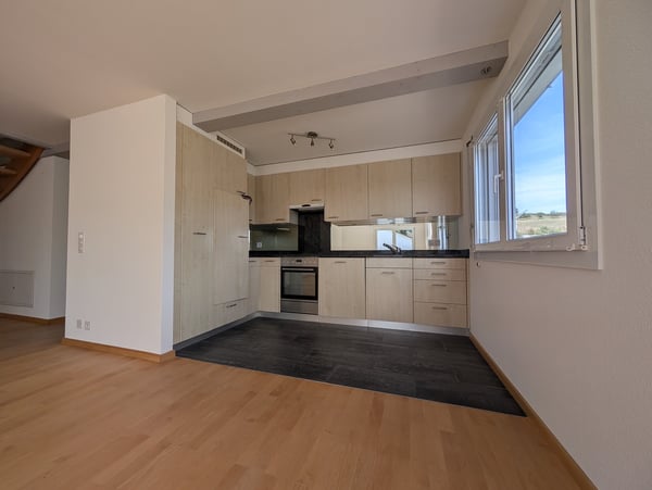 4.5-Zimmer-Maisonettewohnung mit Galerie und Balkon in Ziefen 3