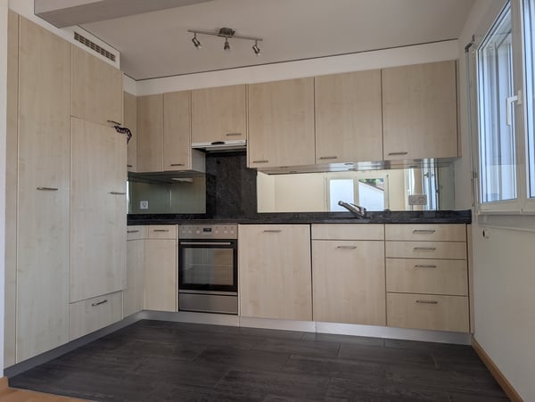 4.5-Zimmer-Maisonettewohnung mit Galerie und Balkon in Ziefen 13