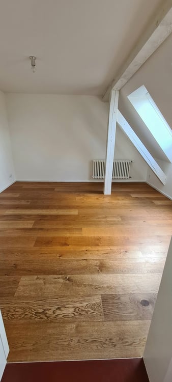 3.5-Zimmer-Maisonettewohnung mit privater Dachterrasse im Kreis 4 in Zürich 11