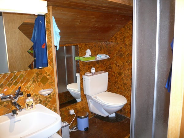 Grosszügiges Mehrfamilienhaus mit 4 Wohnungen in Aarwangen 15