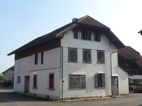 interessantes Mehrfamilienhaus mit 4 Wohnungen in Aarwangen 3