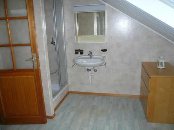 Schöne 7.5 Zimmer Maisonettewohnung zu vermieten 14