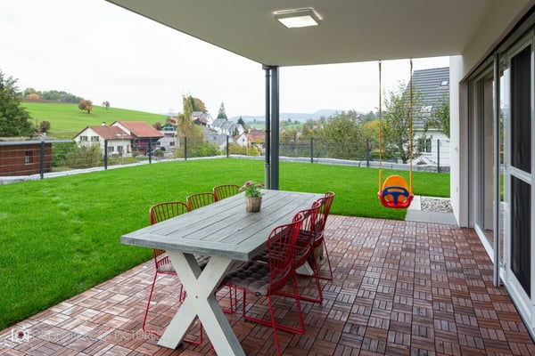 Hochwertiges EFH in Zeihen - erhöhte Lage, viel Privatsphäre & schöner Weitblick 10