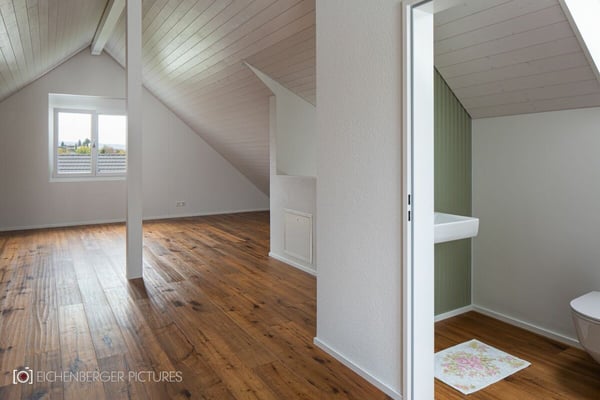 Hochwertiges EFH in Zeihen - erhöhte Lage, viel Privatsphäre & schöner Weitblick 8