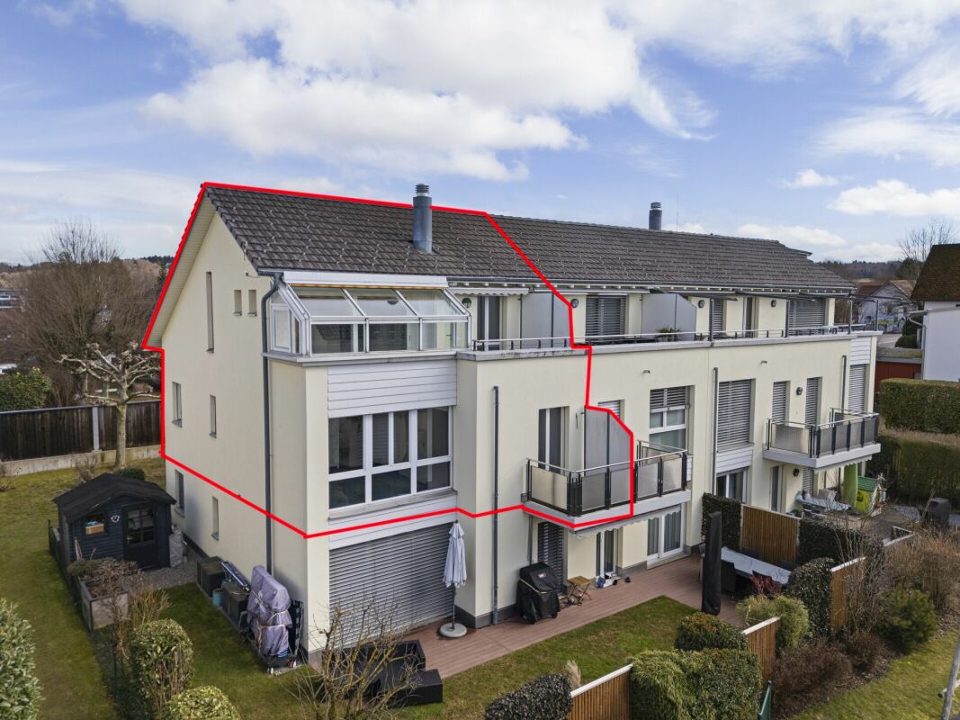 4.5-Zimmer-Maisonette-Wohnung mit Alpensicht und separatem Büro-/Hobbyraum