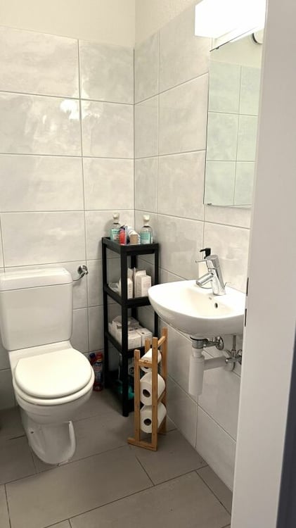 Attraktive 4-Zimmer Wohnung an zentraler Lage in Pfäffikon 8