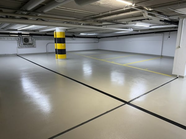 Tiefgarageneinstellplatz 2