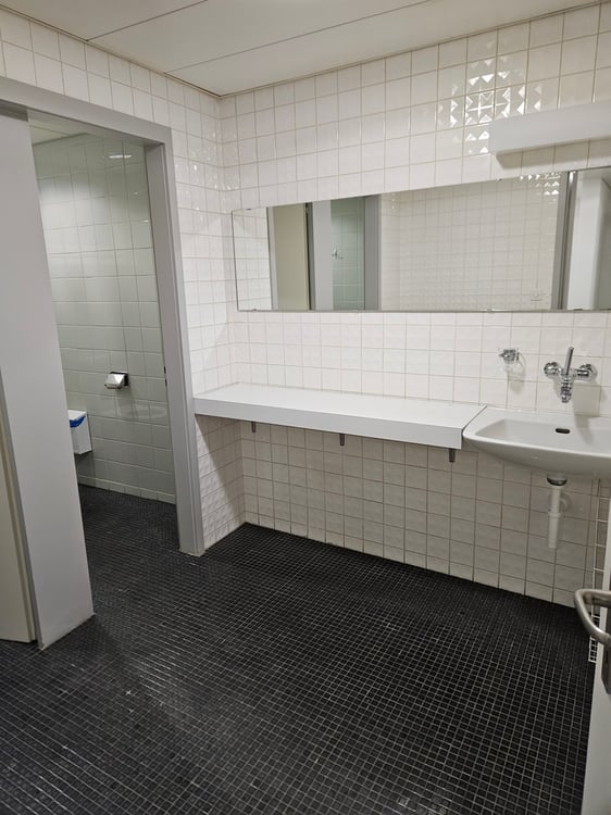 Gewerbefläche im Zentrum von Urdorf zu vermieten 5
