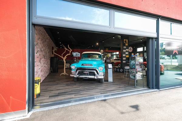 Grosszügige Gewerbefläche - ideal für Showroom, Verkauf oder Büro 6