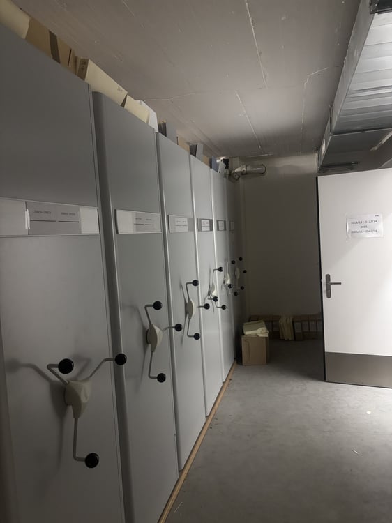 Lagerraum im Stockerhof mit grosser Compactus-Anlage 4