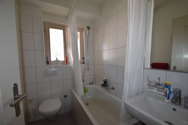 Preiswerte Wohnung zu vermieten 3