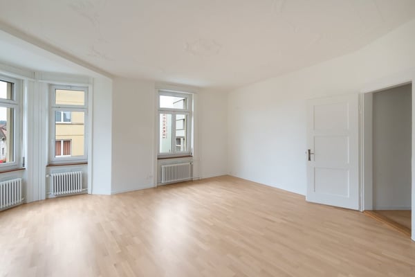Charmante 5-Zimmerwohnung mit grosszügigem Grundriss im Kreis 6 4