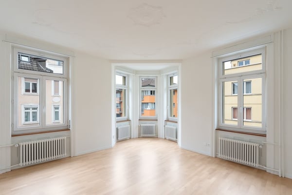 Charmante 5-Zimmerwohnung mit grosszügigem Grundriss im Kreis 6 3