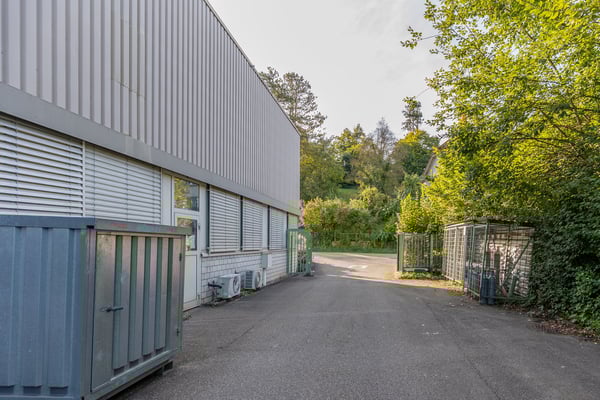 Industriehalle zur Untermiete 2