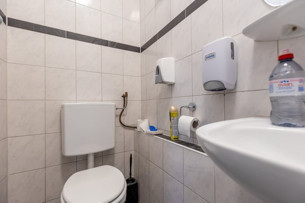 Direkt am Bahnhof - Diverse Nutzungen möglich 5