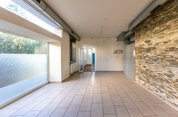 Direkt am Bahnhof - Diverse Nutzungen möglich 3