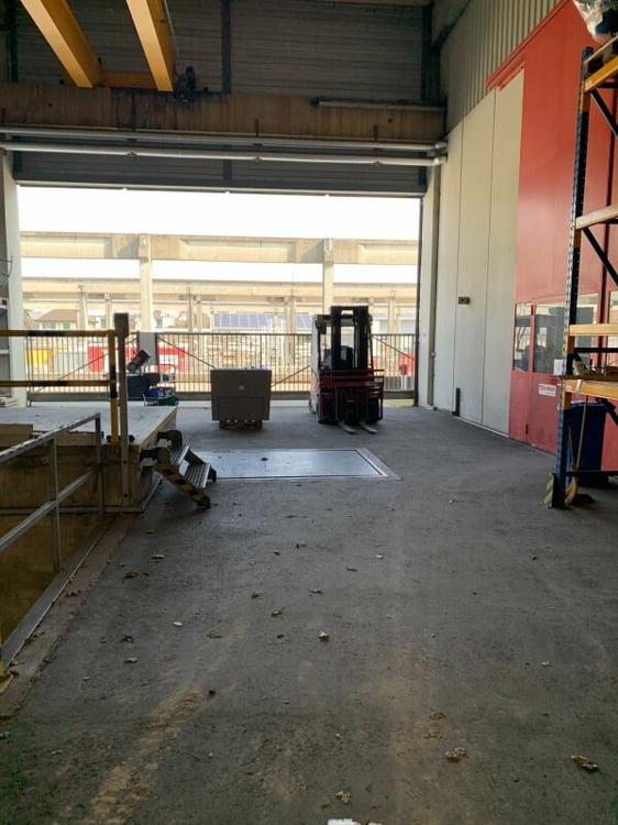 Lager- und Logistikfläche mit Hallenkran und Warenannahme in Villmergen 18