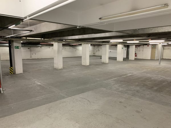 Lager- und Logistikfläche mit Hallenkran und Warenannahme in Villmergen 14