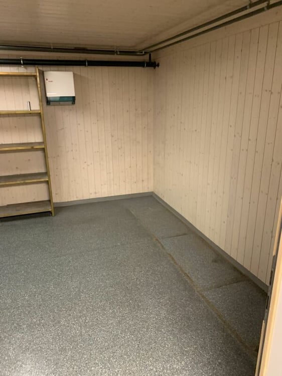Lager- und Logistikfläche mit Hallenkran und Warenannahme in Villmergen 12
