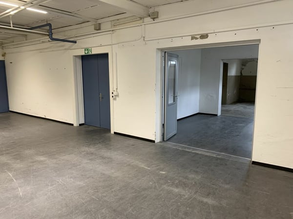 Werkstatt oder Lager gesucht? 210 m² mit optimaler Infrastruktur 18