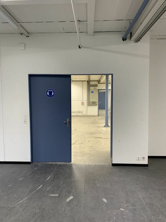 Werkstatt oder Lager gesucht? 210 m² mit optimaler Infrastruktur 17