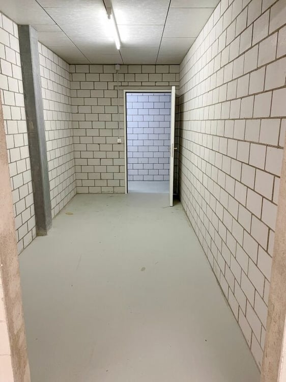 praktischer Lagerraum zu vermieten 4