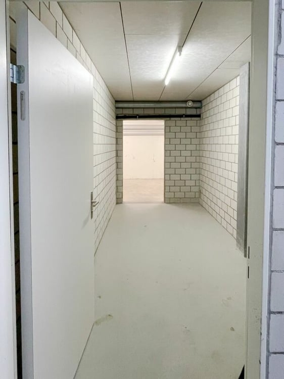 praktischer Lagerraum zu vermieten 3